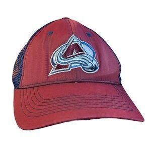 Fan Favorite Colorado Avalanche Mesh Trucker SnapBack Hat Blue Red and White‎